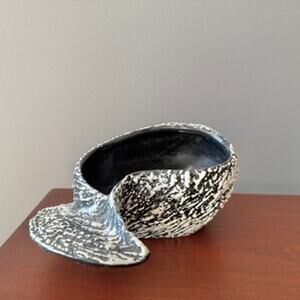 Bonita Paisley-Shaped Planter 1950s Black White Ceramic Arts Studio Madison